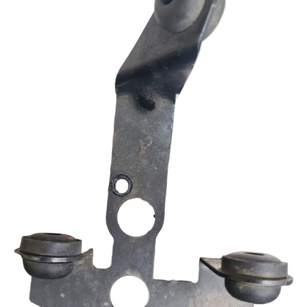 Base Soporte Modulo Abs Con Cauchos Mazda 3 2005 2.0 At