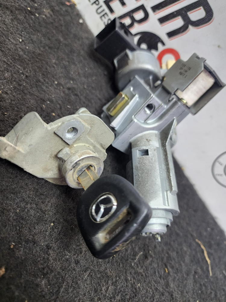Switche Encendido Motor Puerta Llave Mazda 3 2005 2.0 At - Image 5