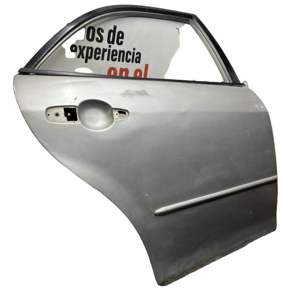 Puerta Trasera Derecha Mazda 6 2006 2.0at Trasera Derecha Plateado