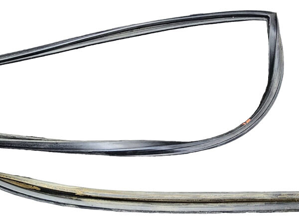 Empaque Vidrio Puerta Trasera Izq Mazda 3 2005 2.0 At