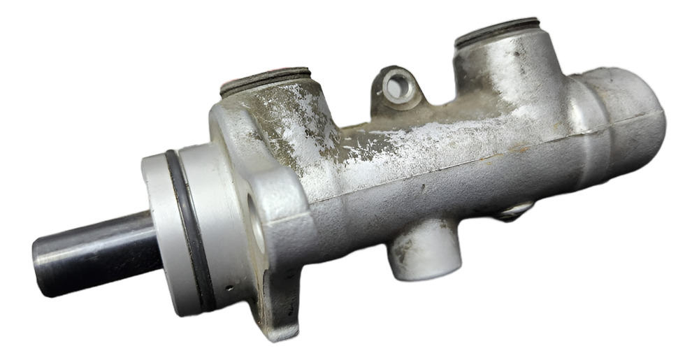 Bomba De Frenos Principal Mazda 626 2000 2.0 At