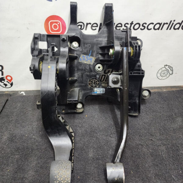 Pedal Freno Y Clutch Chevrolet Sonic 2014