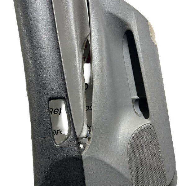 Cartera Puerta Delantera Dere Con Detalle Mazda 6 2005 2.0at Gris
