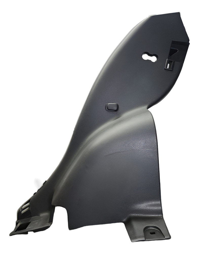 Cobertor Lateral Derecho Trasero Nissan March 2019