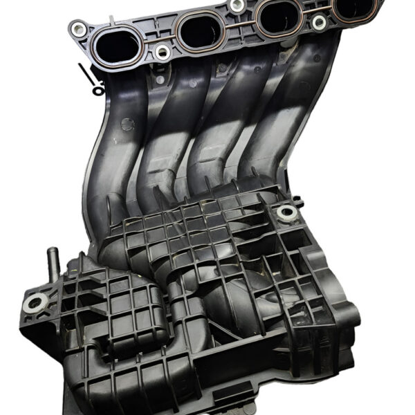 Múltiple De Admisión Nissan March 2019