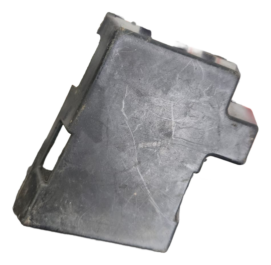 Tapa Secundaria Caja De Fusibles Mazda 3 2005 2.0 At