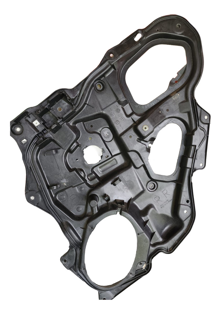Cobertor Tapa Plastica Trasera Der Mazda 3 2005 2.0 At