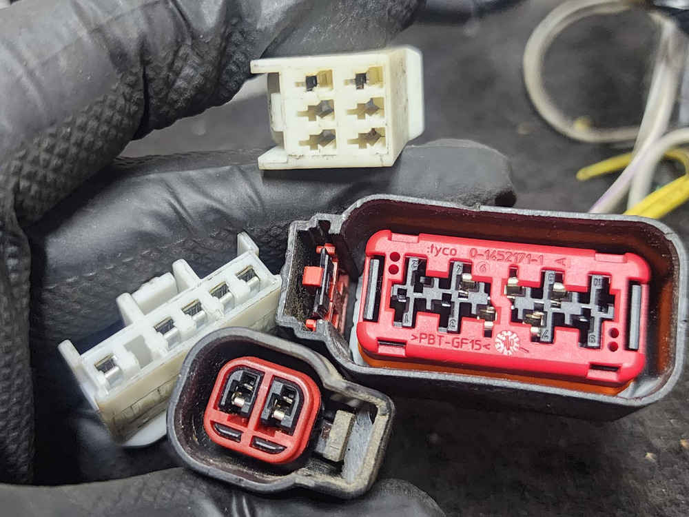 Instalación Eléctrica Ramal Puerta Trasera Der Mazda 3 2005 - Image 3