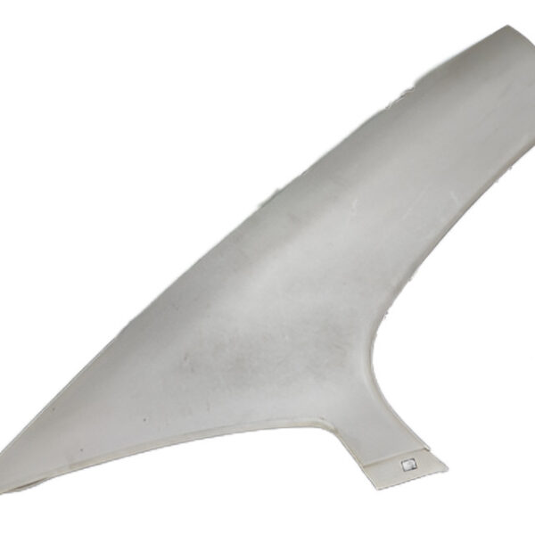 Cobertor Trasero Izq Columna Superior Chevrolet Sonic 14