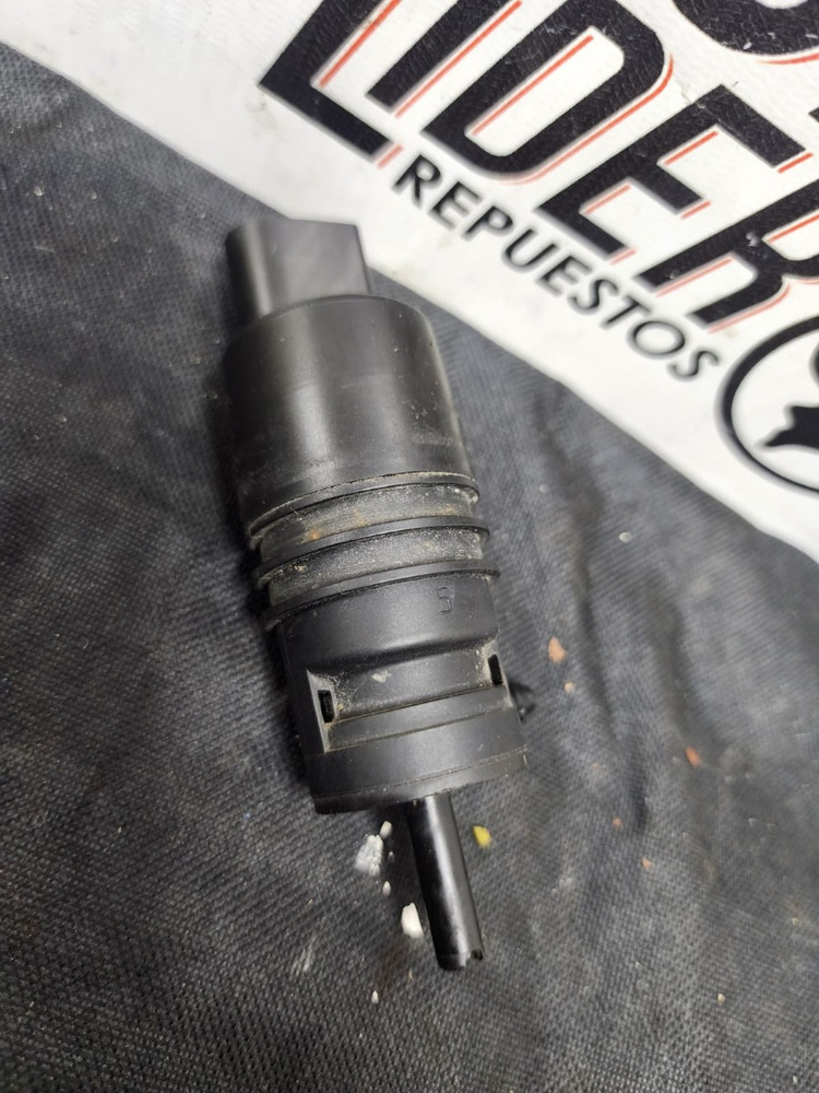 Bomba De Mionas Limpiaparabrisas Chevrolet Sonic 2014 - Image 3