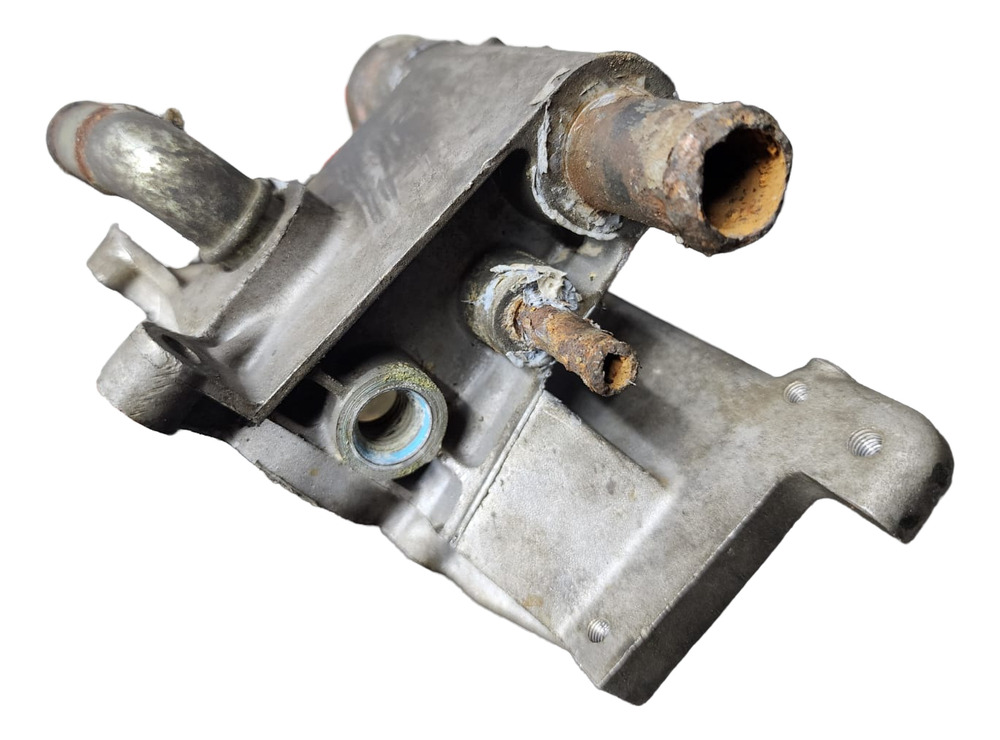 Tapa Lateral Culata Agua Mazda 3 2005 2.0 At