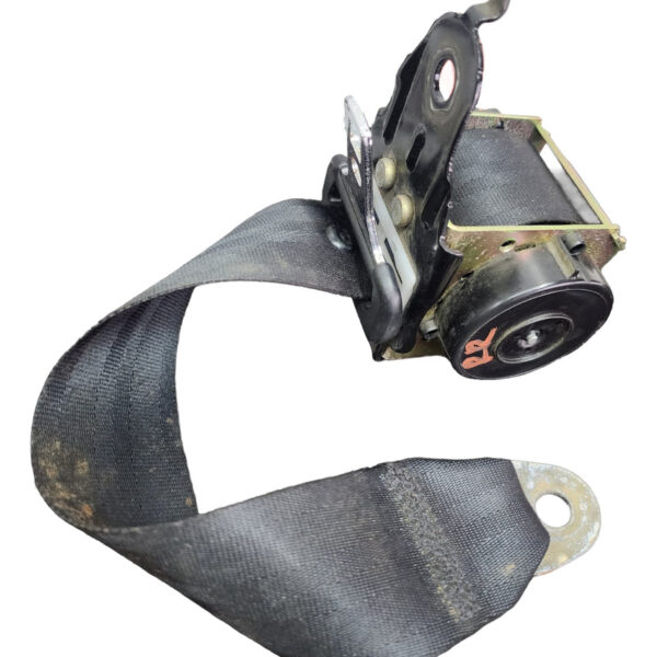 Cinturon Trasero Derecho Mazda 3 2005 2.0 At