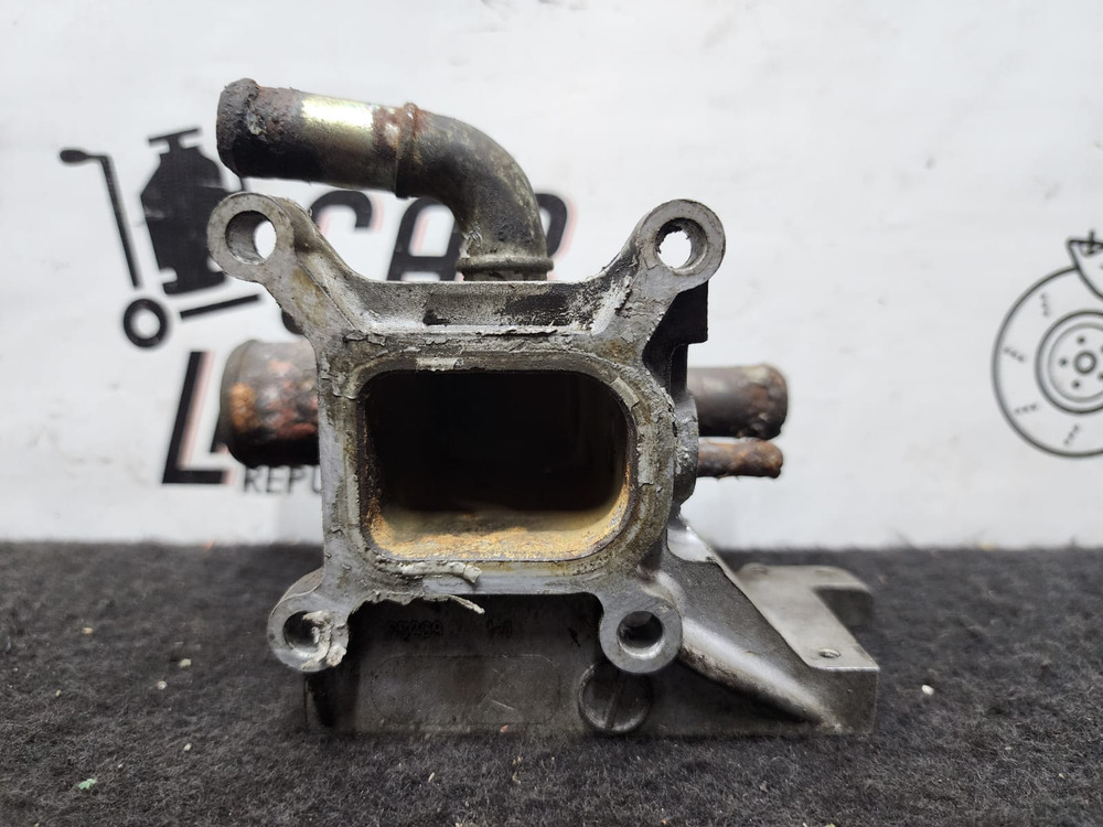 Tapa Lateral Culata Agua Mazda 3 2005 2.0 At - Image 3