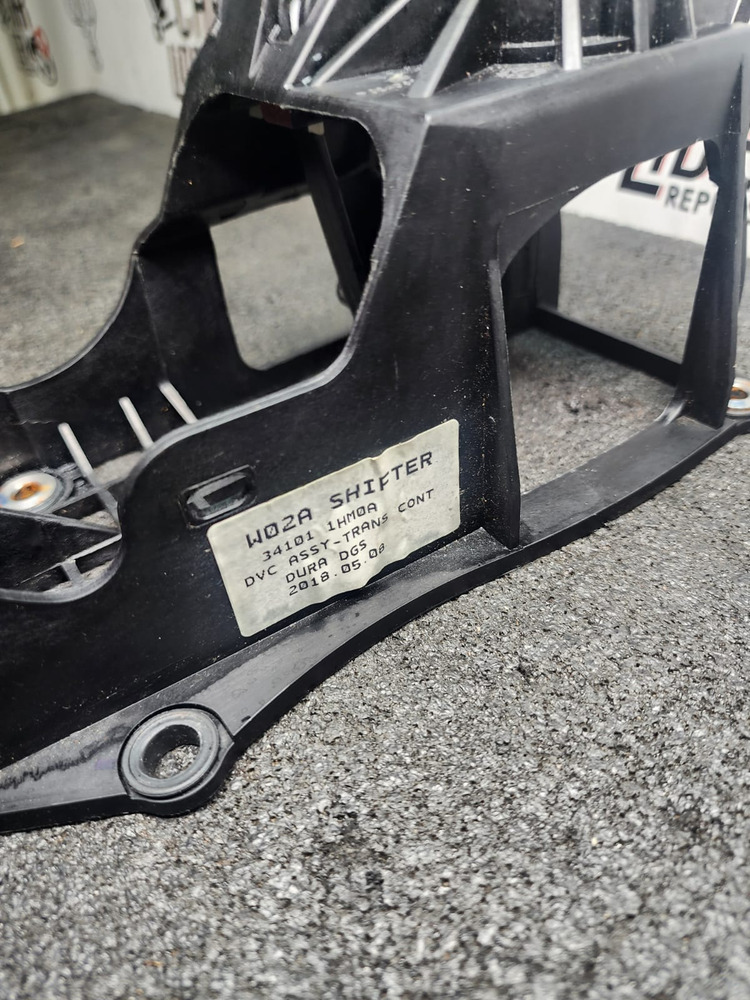 Palanca De Cambios Velocidades Nissan March 2019 Sold - Image 6