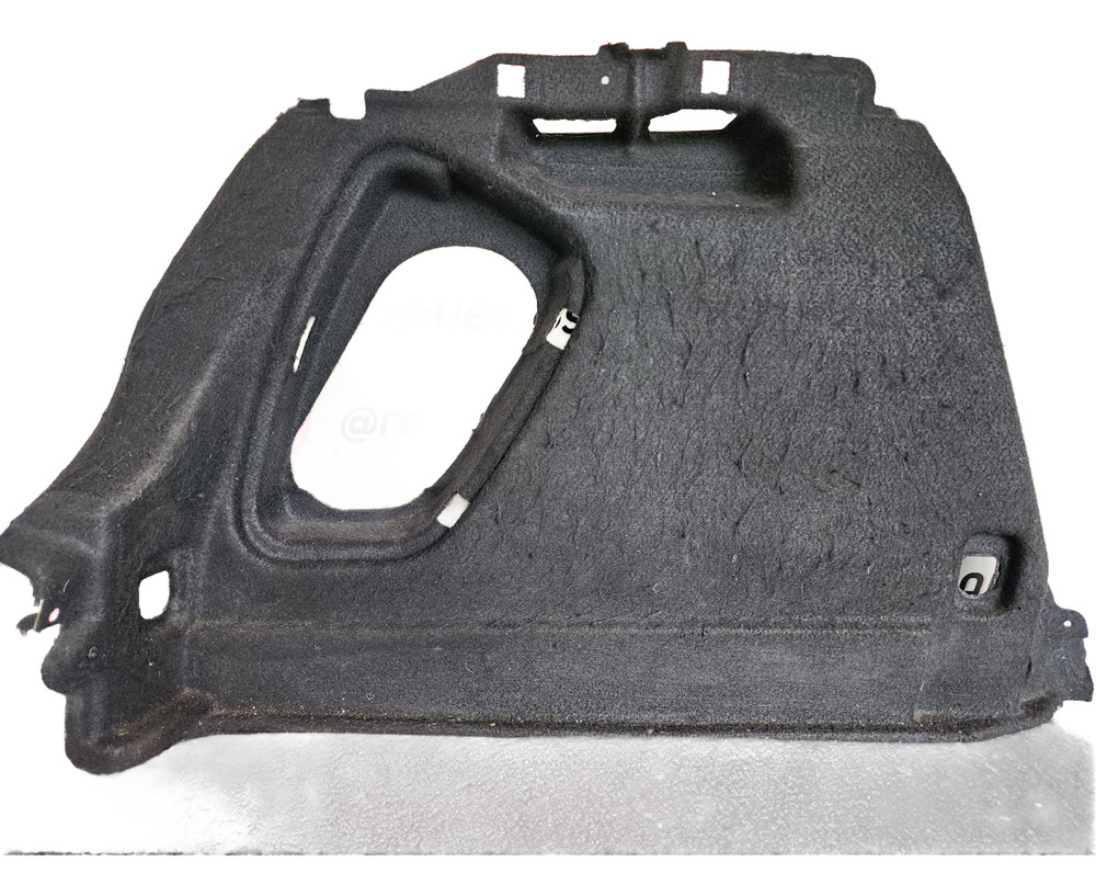 Cobertor Lateral Izquierdo Maleta Mazda 3 2005 2.0 At