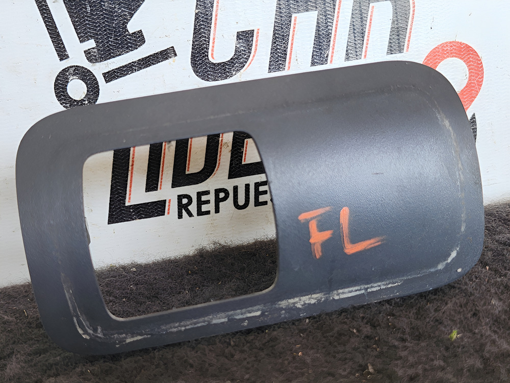 Cobertor Switche Luz Tablero Renault Megane 2 2005 At