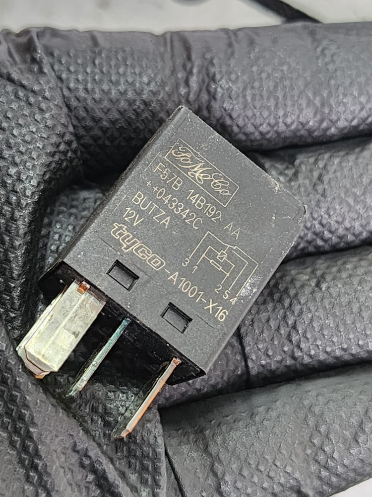 Relay De 5 Pines Mazda 3 2005 2.0 At - Image 3