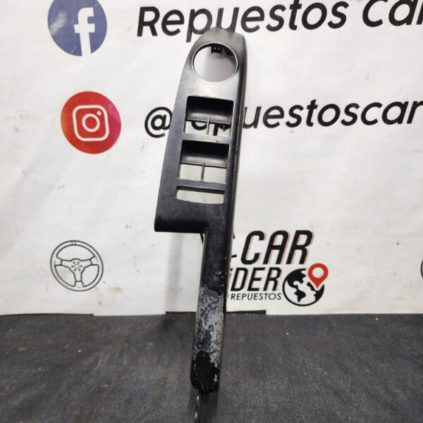 Bisel Manija Cartera Puerta Delantera Izq Chevrolet Sonic 14