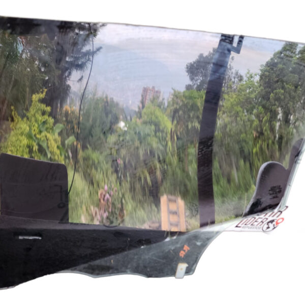 Vidrio Puerta Trasero Derecho Mazda 3 2005 2.0 At