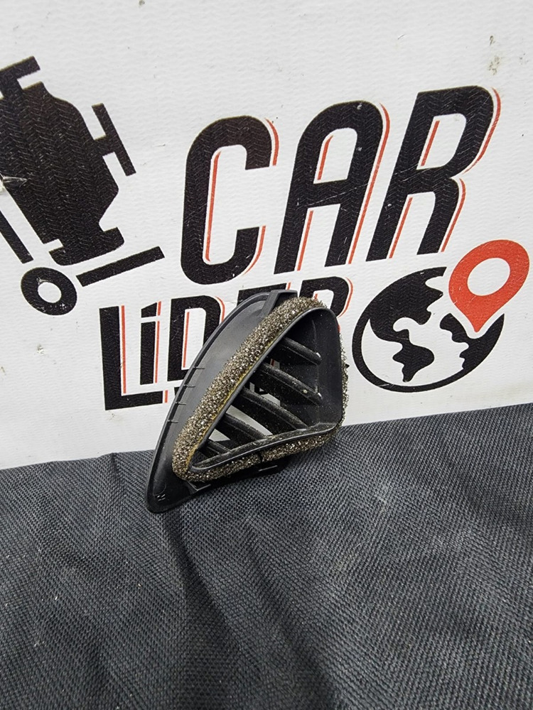 Rejilla Difusor Derecho Delantero Chevrolet Sonic 2014 - Image 2