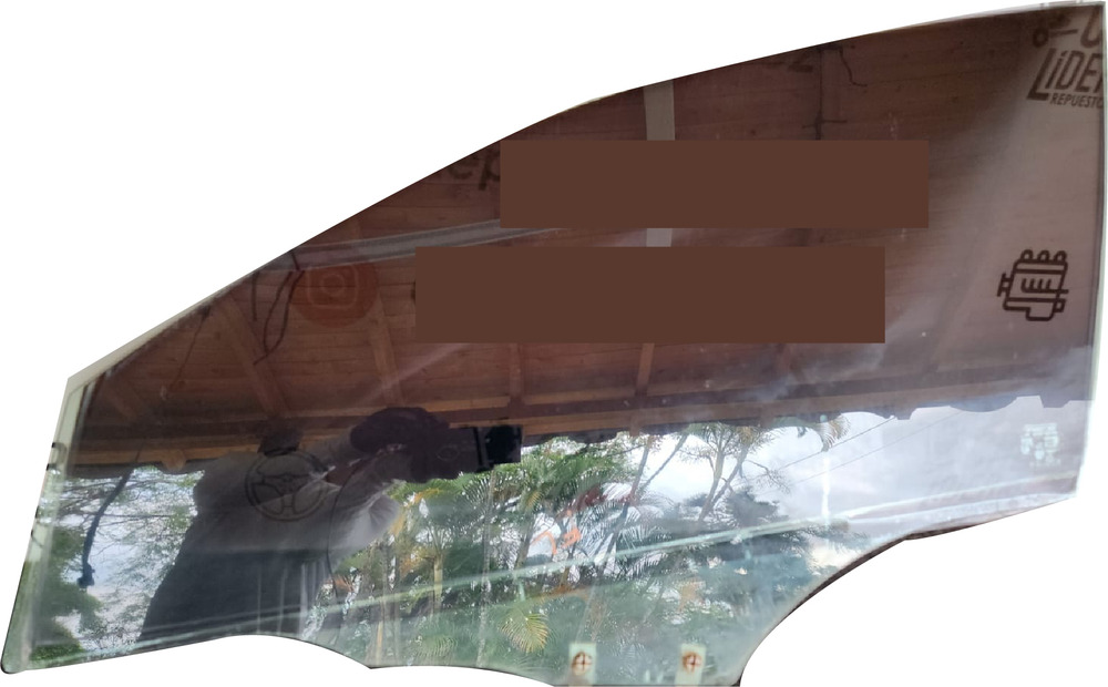 Vidrio Puerta Delantero Izquierdo Mazda 3 2005 2.0 At