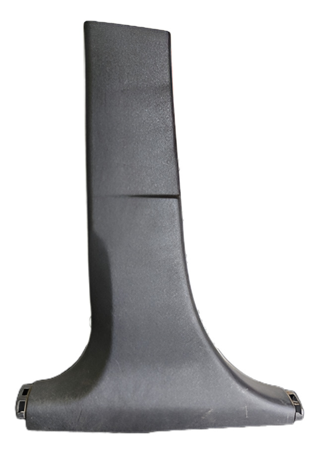 Cobertor Cinturon Delantero Izquierdo Chevrolet Sonic 2014