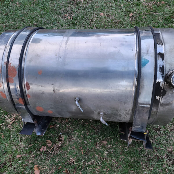 Tanque De Combustible Para Vehiculo Pesado Capacidad 50g