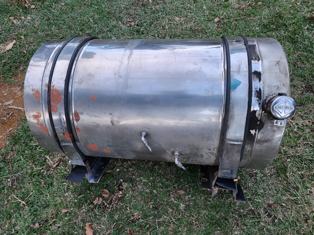 Tanque De Combustible Para Vehiculo Pesado Capacidad 50g