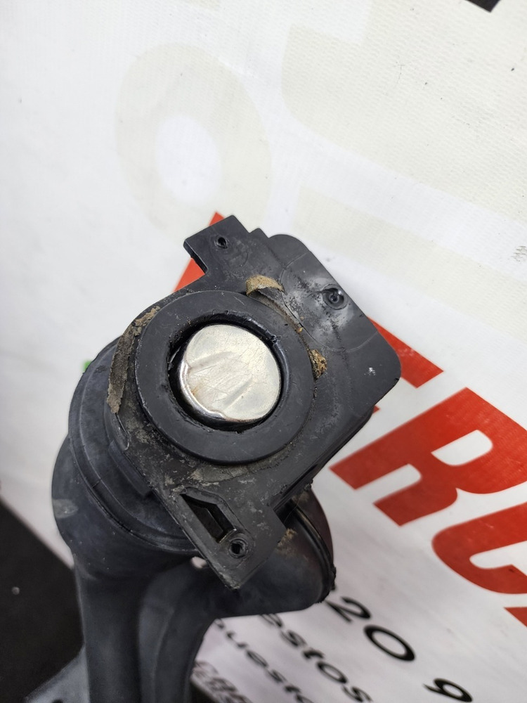 Tubo De Llenado Gasolina Combustible Renault Megane 2 2005 - Image 4