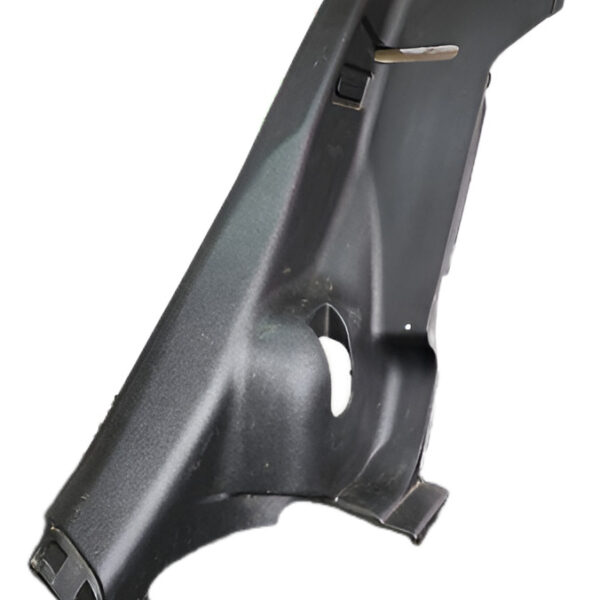 Cobertor Moldura Poste Cinturon Trasero Der Chevrolet Sonic