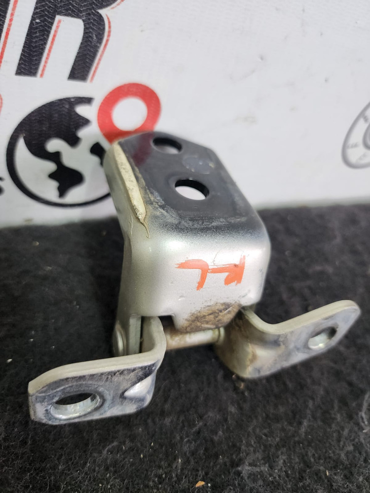 Bisagra Puerta Marca R Mazda 3 2005 2.0 At - Image 6