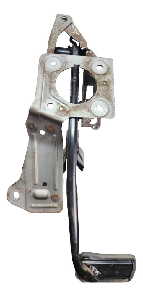 Pedal De Freno Mazda 3 2005 2.0 At - Image 3