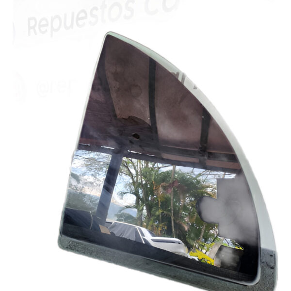 Vidrio Puerta Trasero Derecho Triangular Nissan March 2019