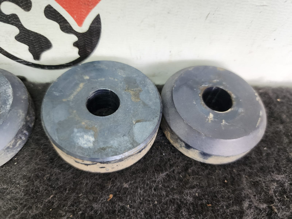 Soporte Espaciador Cuna Trasera X4 Mazda 3 2005 2.0 At - Image 2