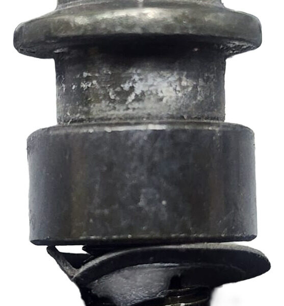 Guía Tornillo Cinturon Mazda 3 2005 2.0 At