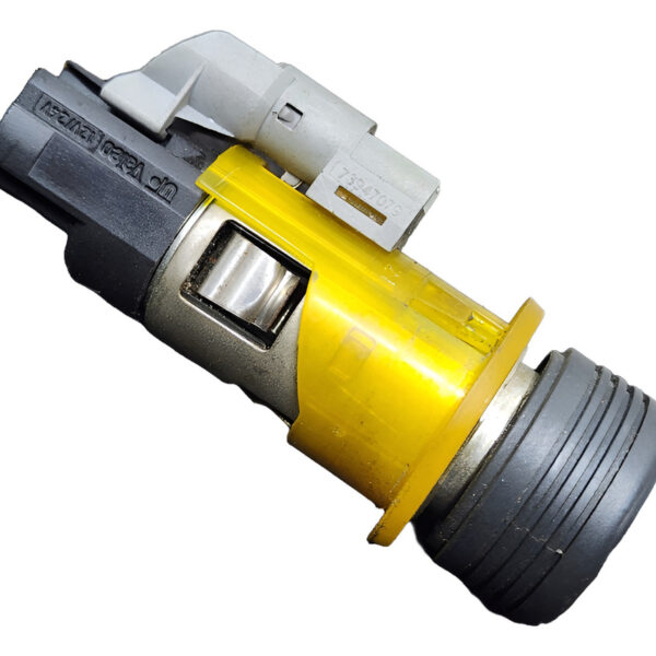 Conector Voltios Encendedor Renault Megane 2 2005  At Negro