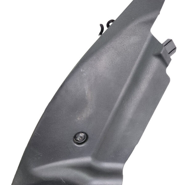 Cobertor Inferior Izq Consola Central Mazda 3 2005 2.0 At