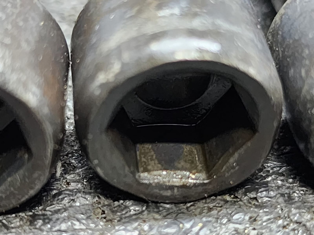 Kit Tornillos De Culata Con Arandelas Nissan March 2019 - Image 2