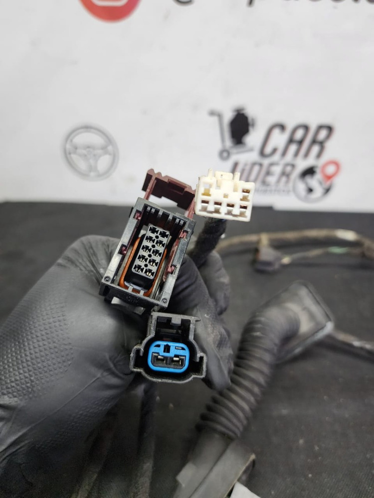 Instalación Ramal Puerta Trasera Izquie Chevrolet Sonic 2014 - Image 3