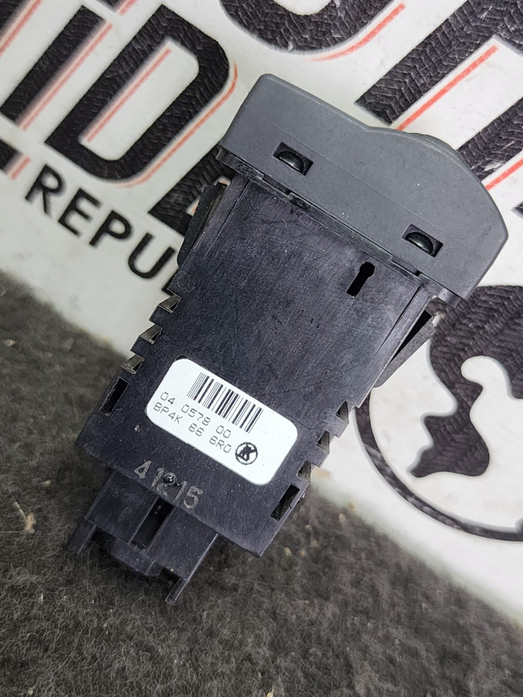 Regulador Dimer Luz Tacometro Tablero Mazda 3 2005 2.0 At - Image 4