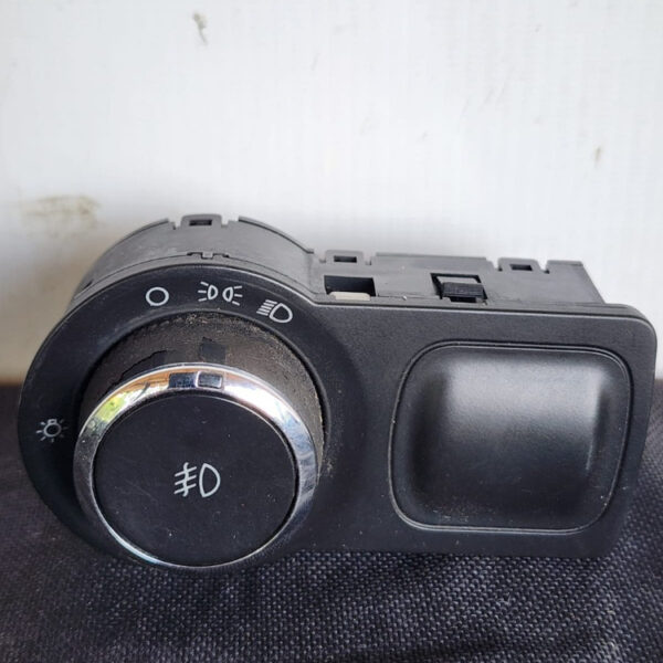Switche Luces Chevrolet Sonic 2014
