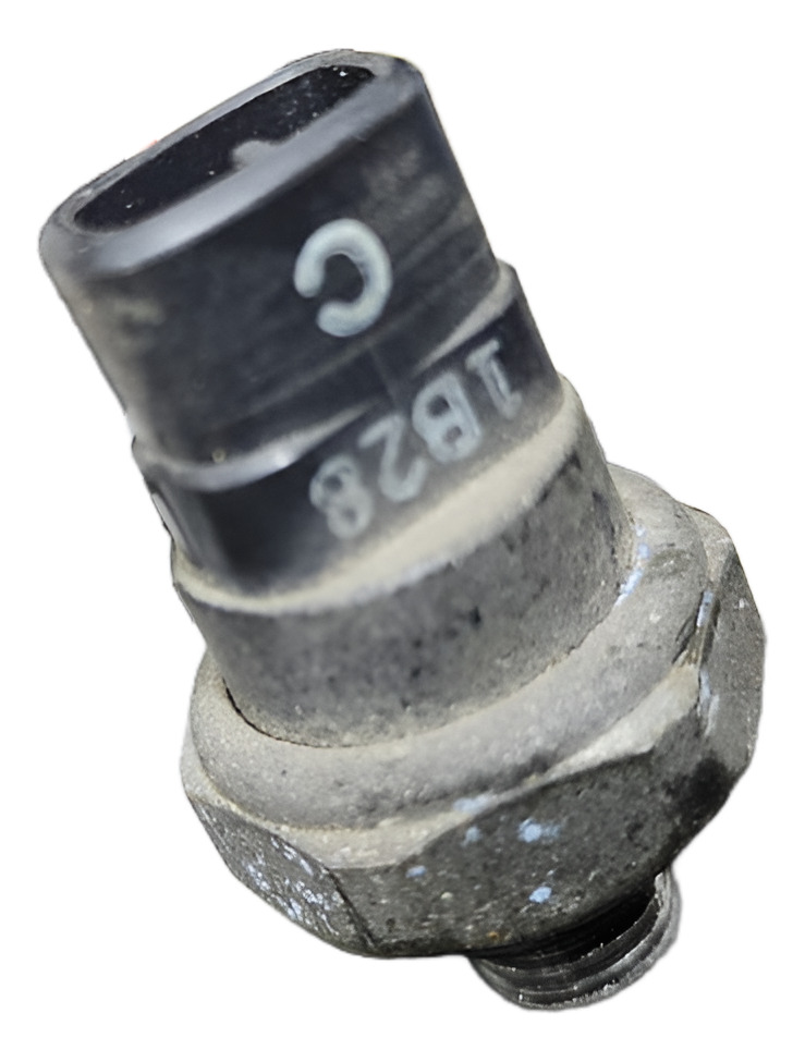 Sensor Presion Aire Acondicci Condensador Mazda 626 2000 2.0