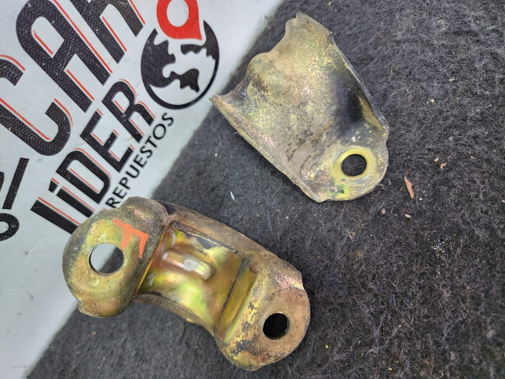 Base Buje Barra Estabilizadora Delant X2 Ford Ecosport 4x4
