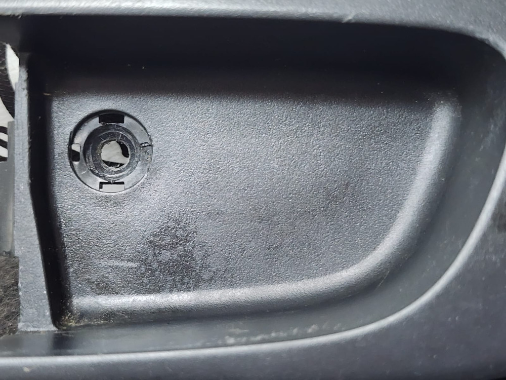 Cobertor Manija Delantera Izquierda Mazda 3 2005 2.0 At - Image 2