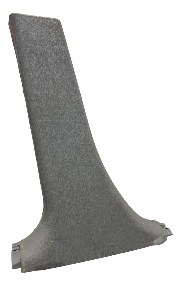 Cobertor Cinturon Trasero Izquierdo Paral Mazda 6 2006 2.0at N/a