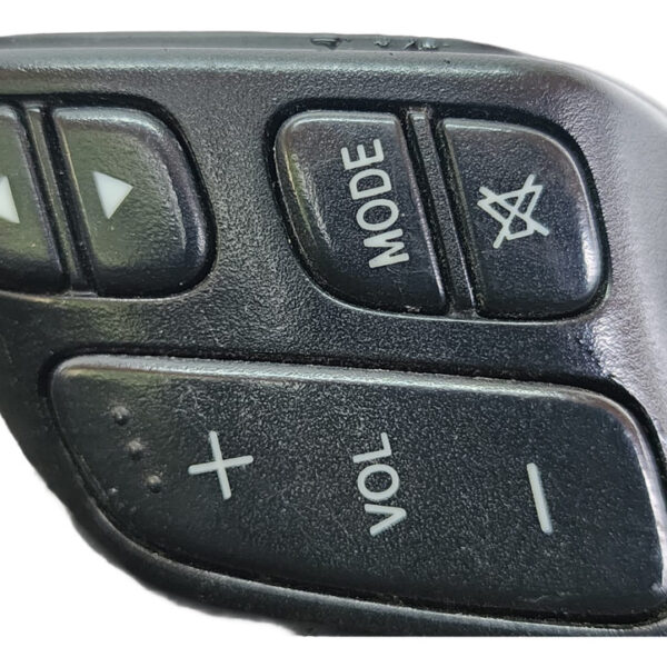 Comando Radio Volumen Cabrilla Mazda 3 2005 2.0 At