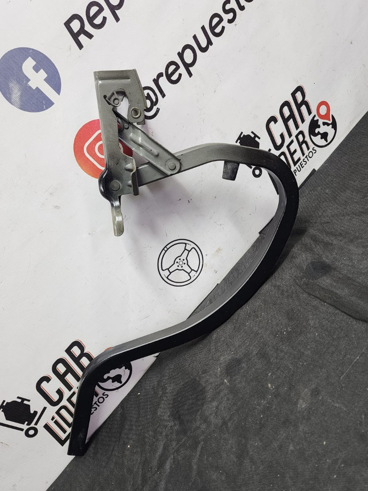 Bisagra Tapa Maleta Compuerta Cajuela Der Chevrolet Sonic 14