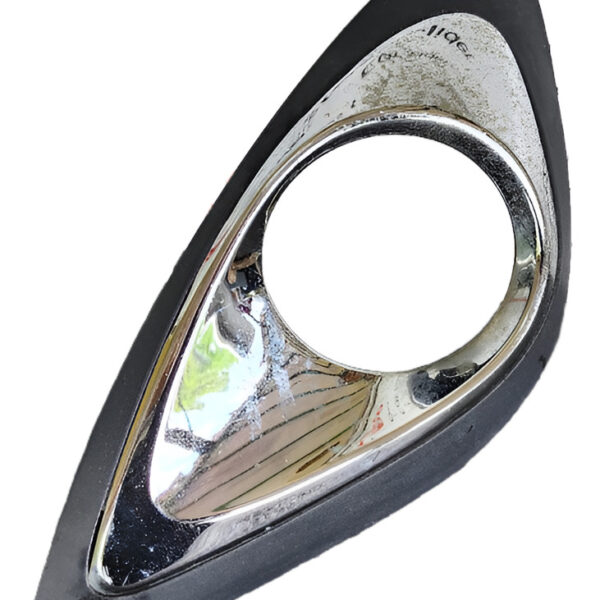 Cobertor Tapa Exploradora Izquierda Nissan March 2019