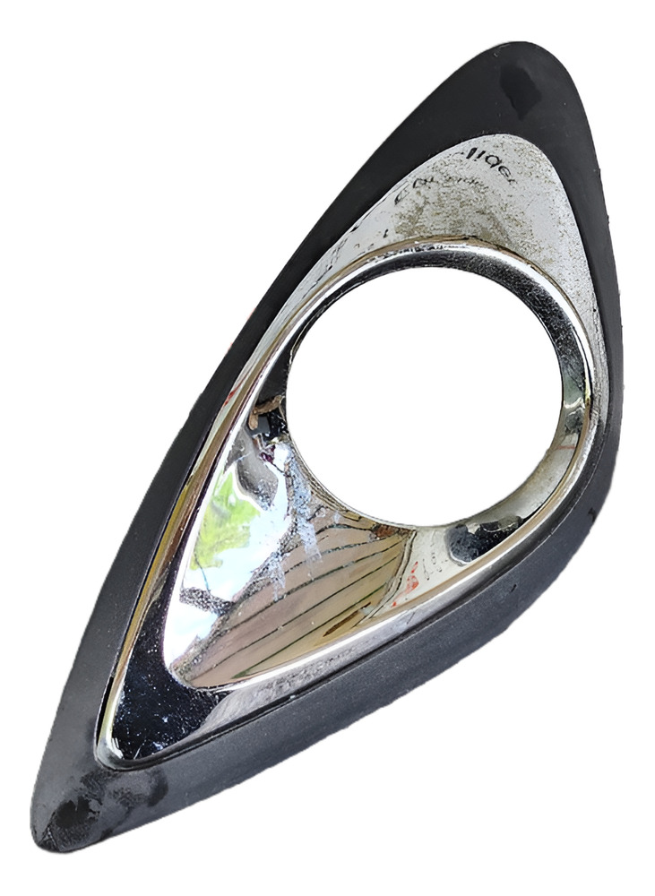 Cobertor Tapa Exploradora Izquierda Nissan March 2019
