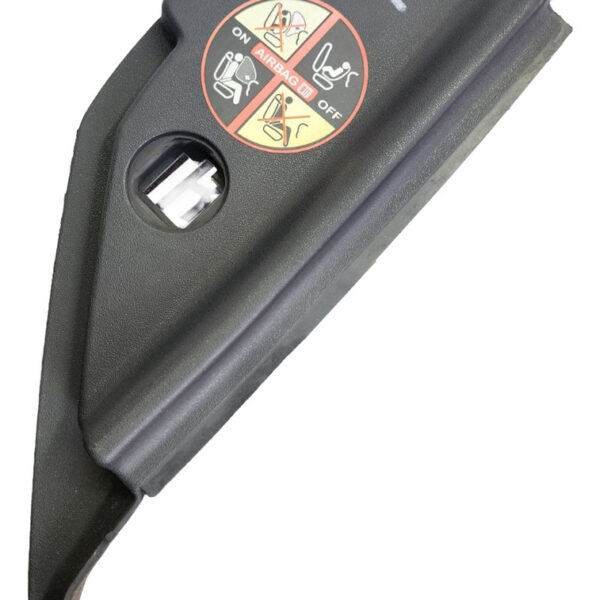 Cobertor Millare Derecho Esquina Renault Megane 2 2005